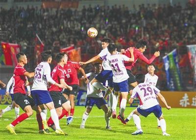 开云Kaiyun官网入口-海口队与琼中队闯进首届琼超决赛